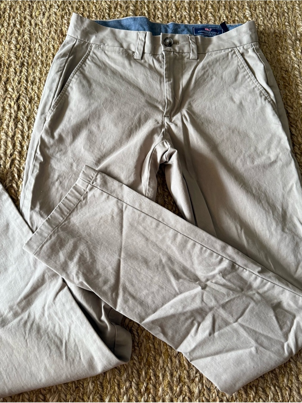 Vineyard Vines Men’s khaki Chino Pants Size 28 x 32
